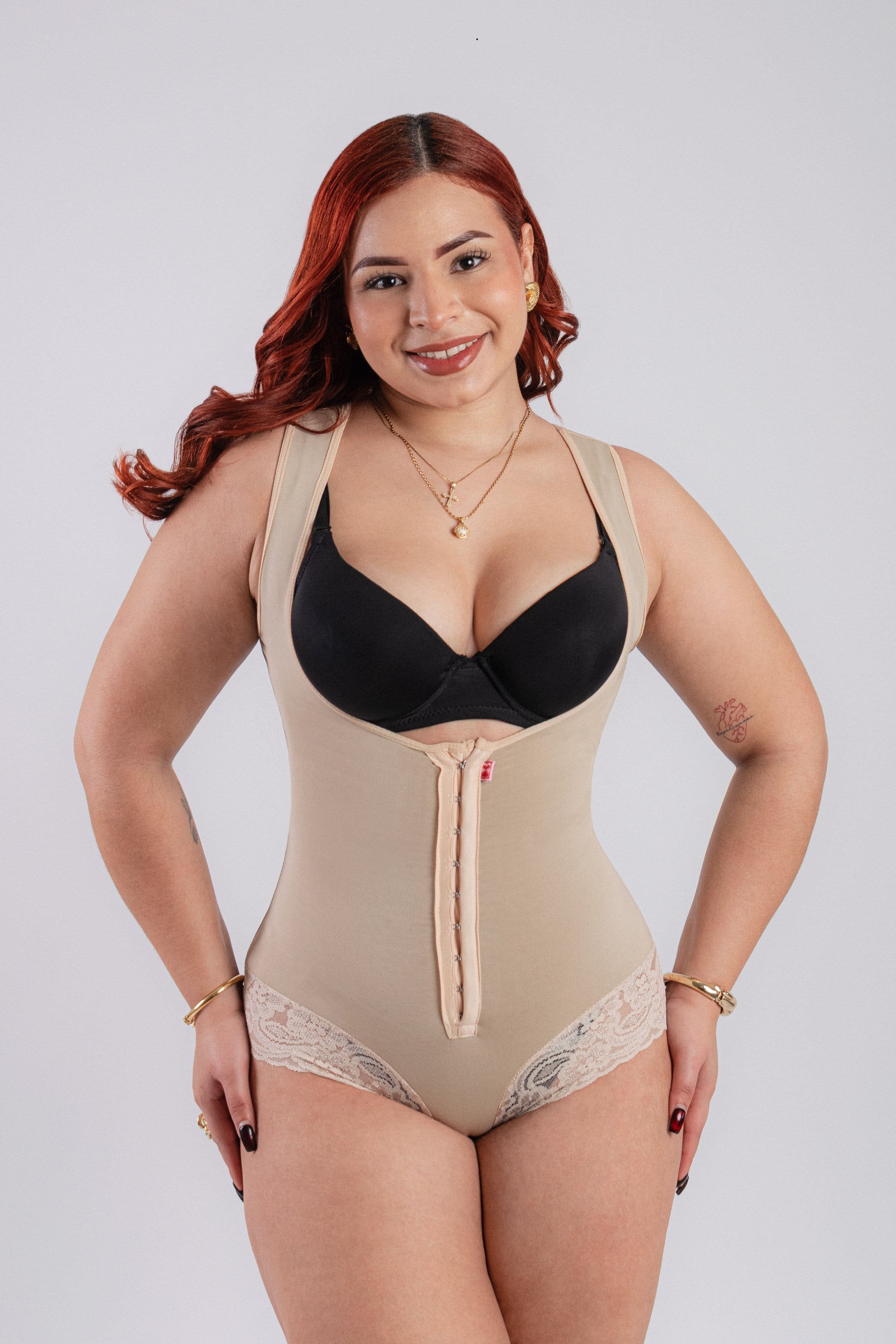BODY DOBLE COMPRESION MANGA CERO BEIGE